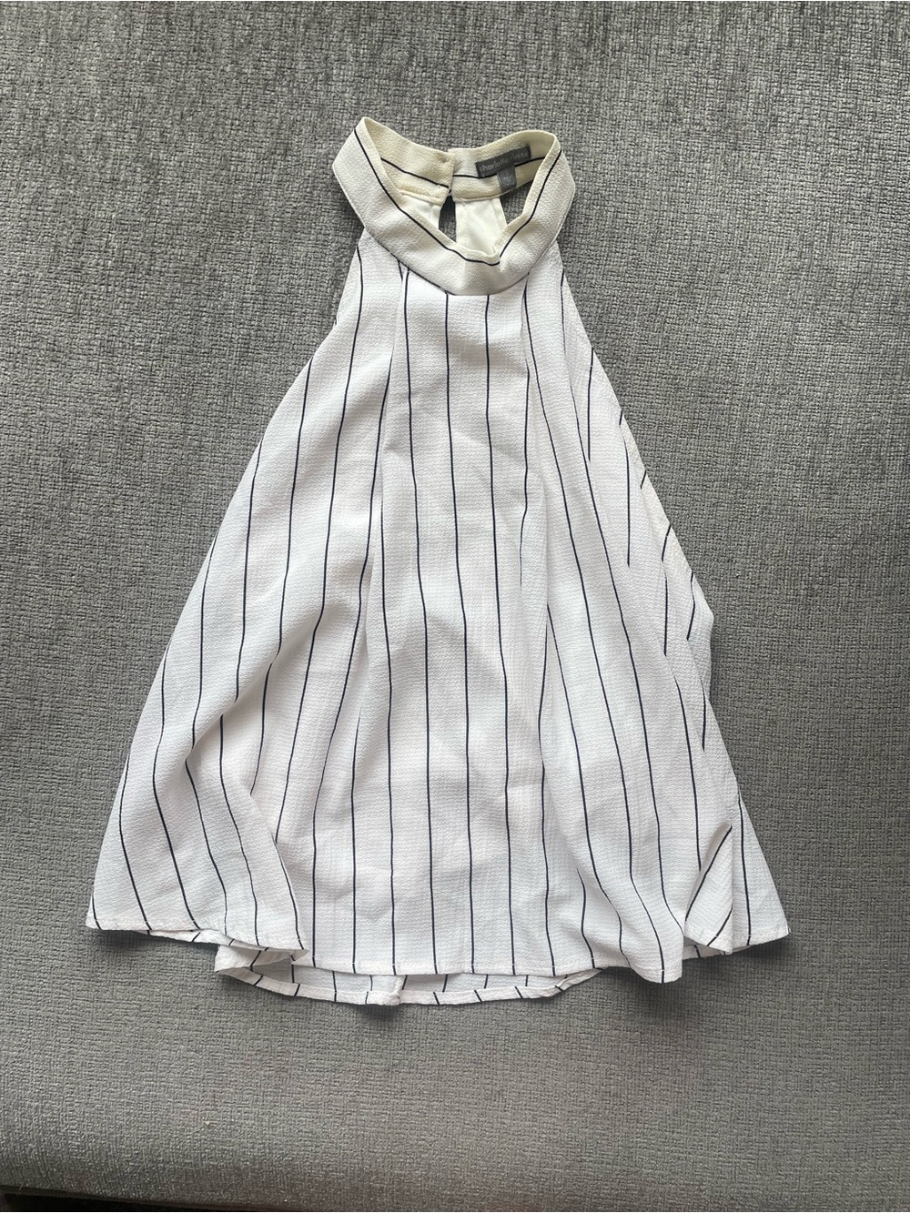 3/$15 White Pinstripe Mock Neck Top